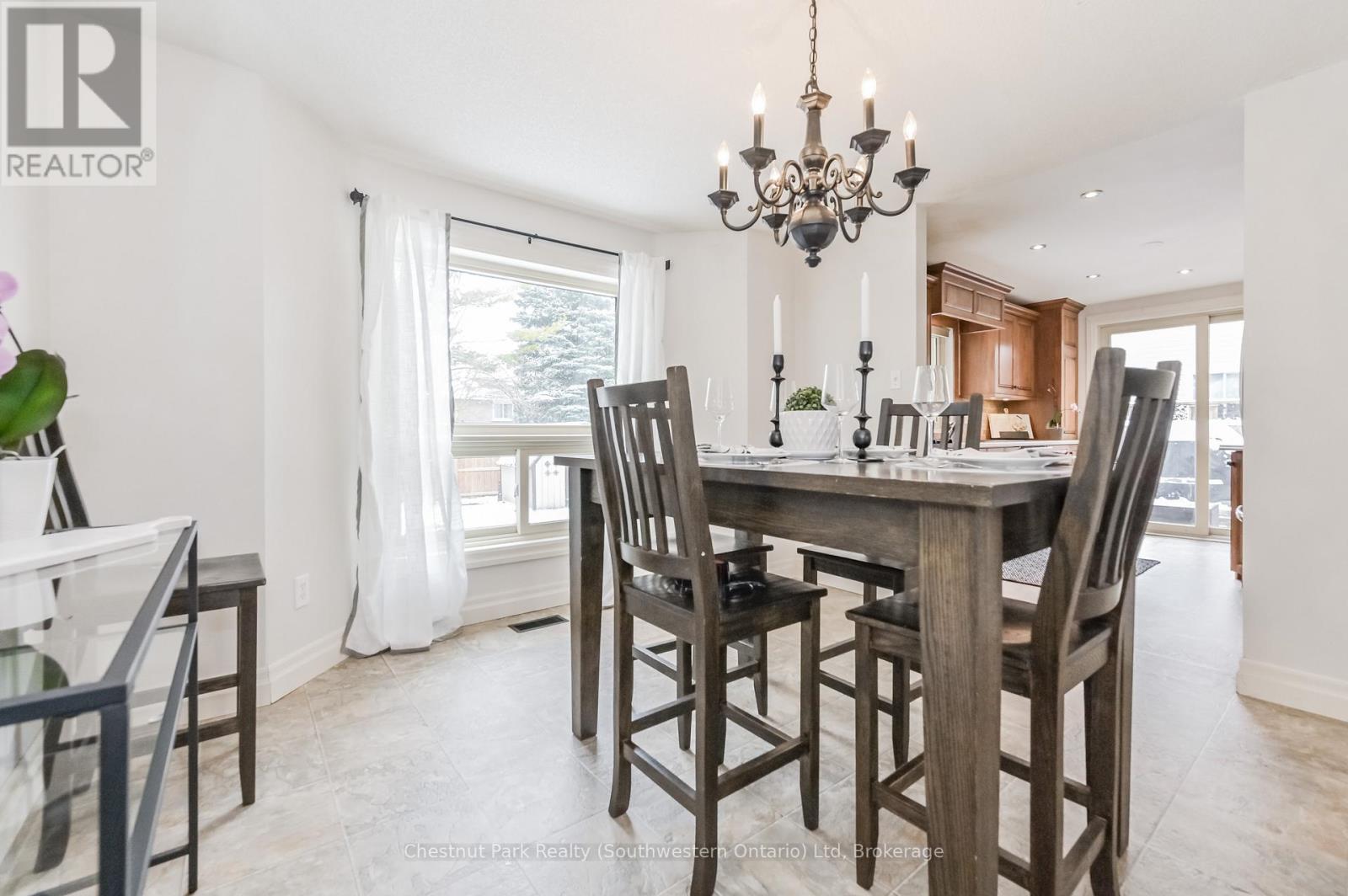 139 Miller Crescent, Minto, Ontario  N0G 2P0 - Photo 11 - X12101179