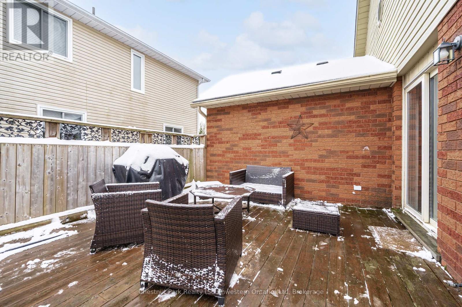 139 Miller Crescent, Minto, Ontario  N0G 2P0 - Photo 35 - X12101179