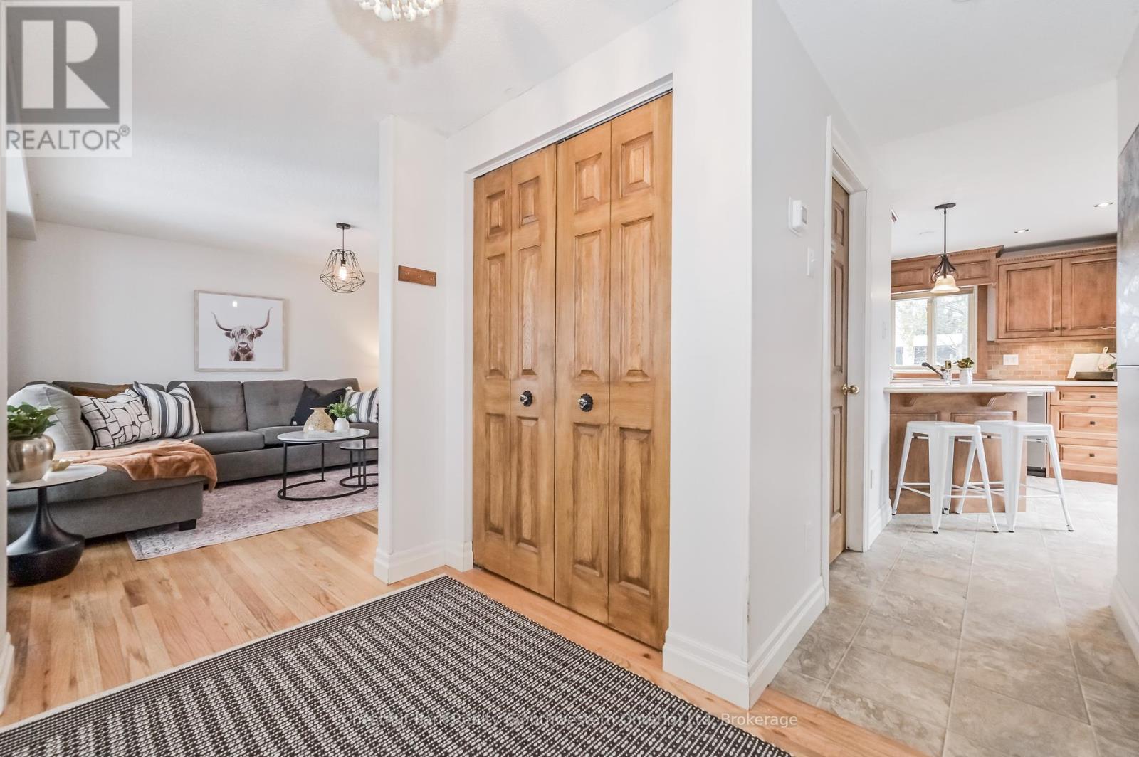 139 Miller Crescent, Minto, Ontario  N0G 2P0 - Photo 6 - X12101179