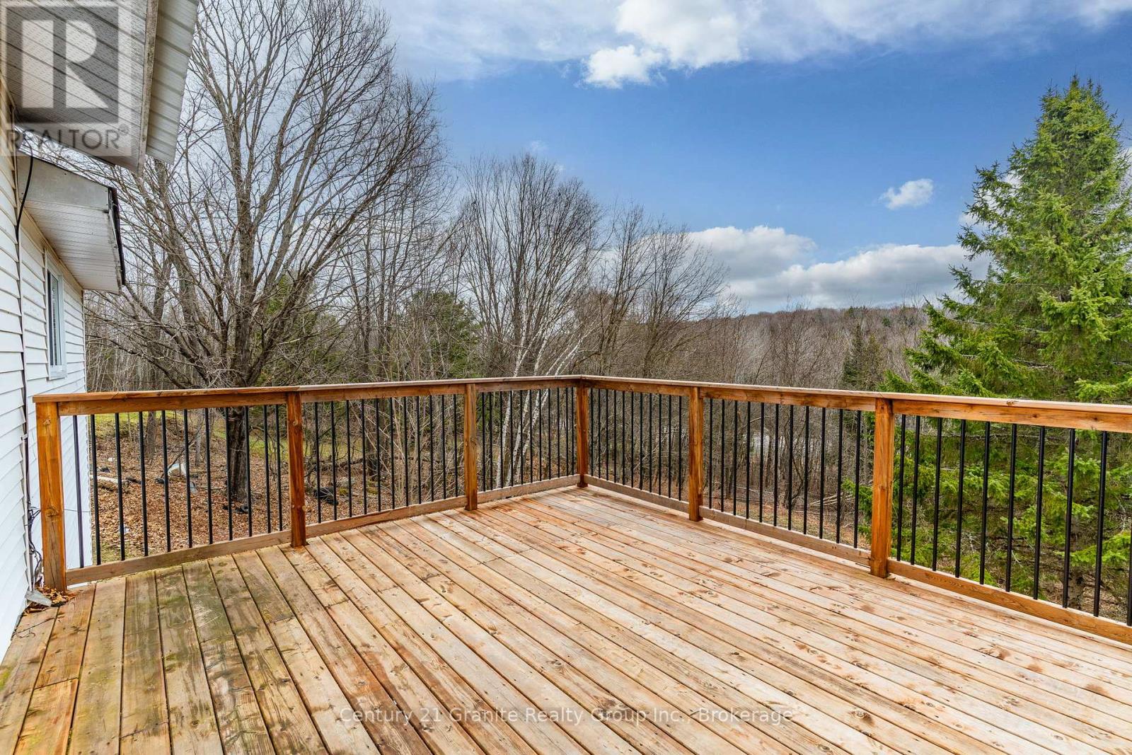 1066 Kernohan Farm Trail, Minden Hills, Ontario  K0M 2K0 - Photo 35 - X12101233
