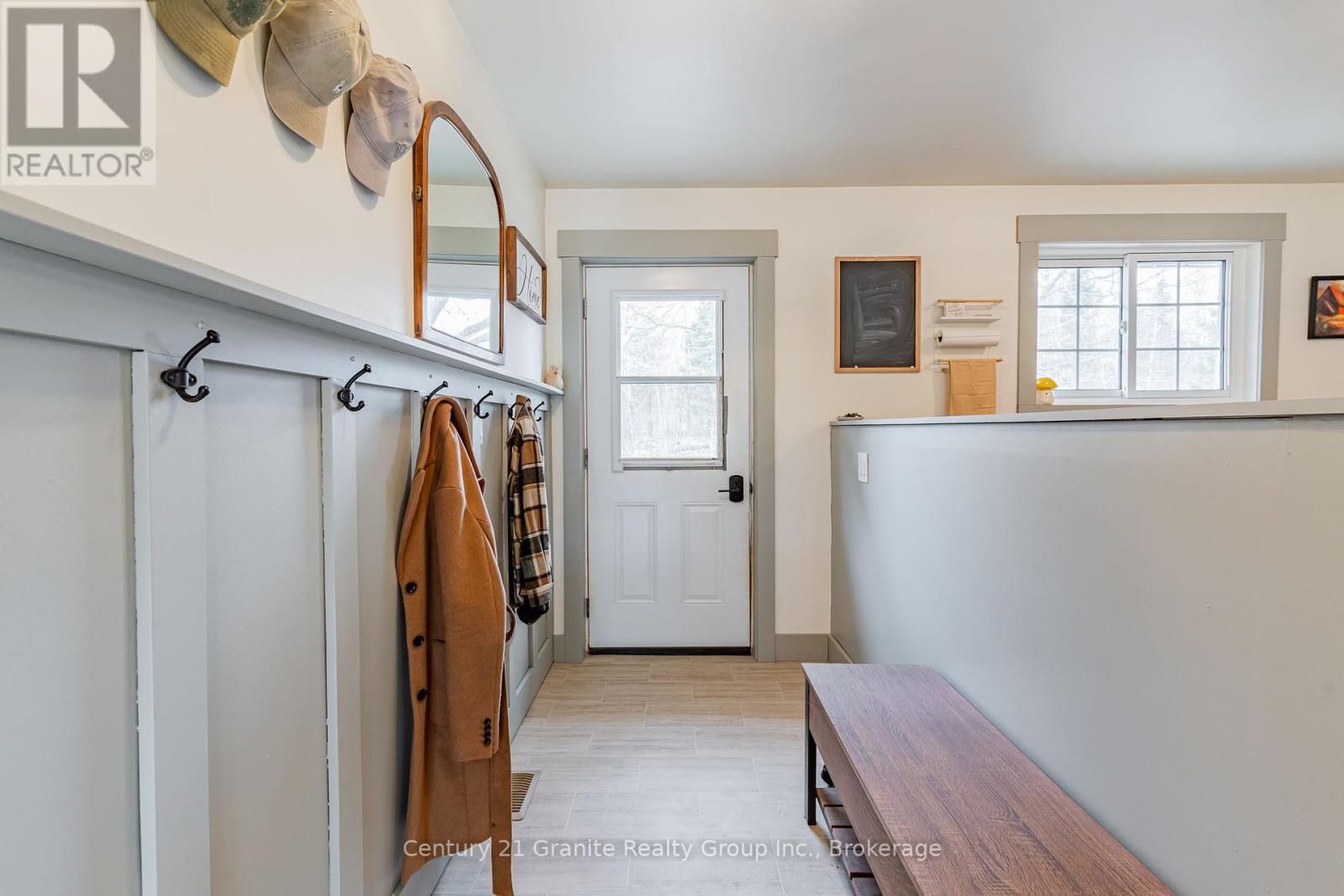 1066 Kernohan Farm Trail, Minden Hills, Ontario  K0M 2K0 - Photo 4 - X12101233
