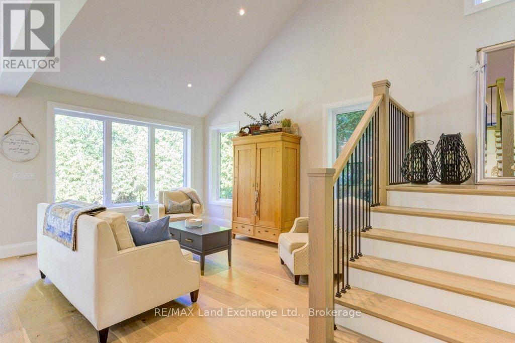 108 Grenville Street N, Saugeen Shores, Ontario  N0H 2L0 - Photo 26 - X12101256