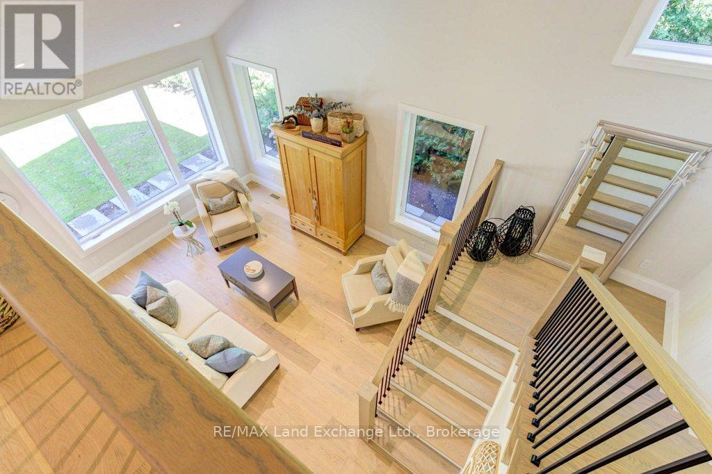 108 Grenville Street N, Saugeen Shores, Ontario  N0H 2L0 - Photo 34 - X12101256