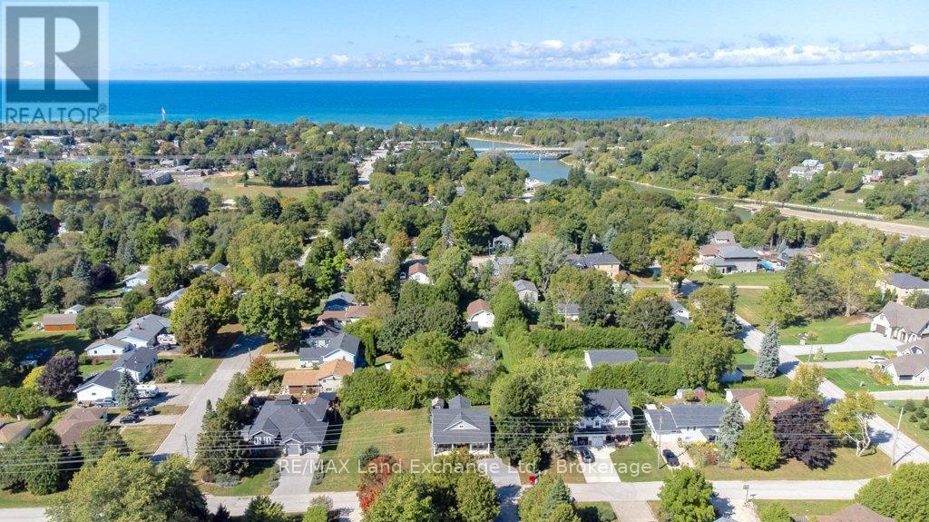 108 Grenville Street N, Saugeen Shores, Ontario  N0H 2L0 - Photo 40 - X12101256