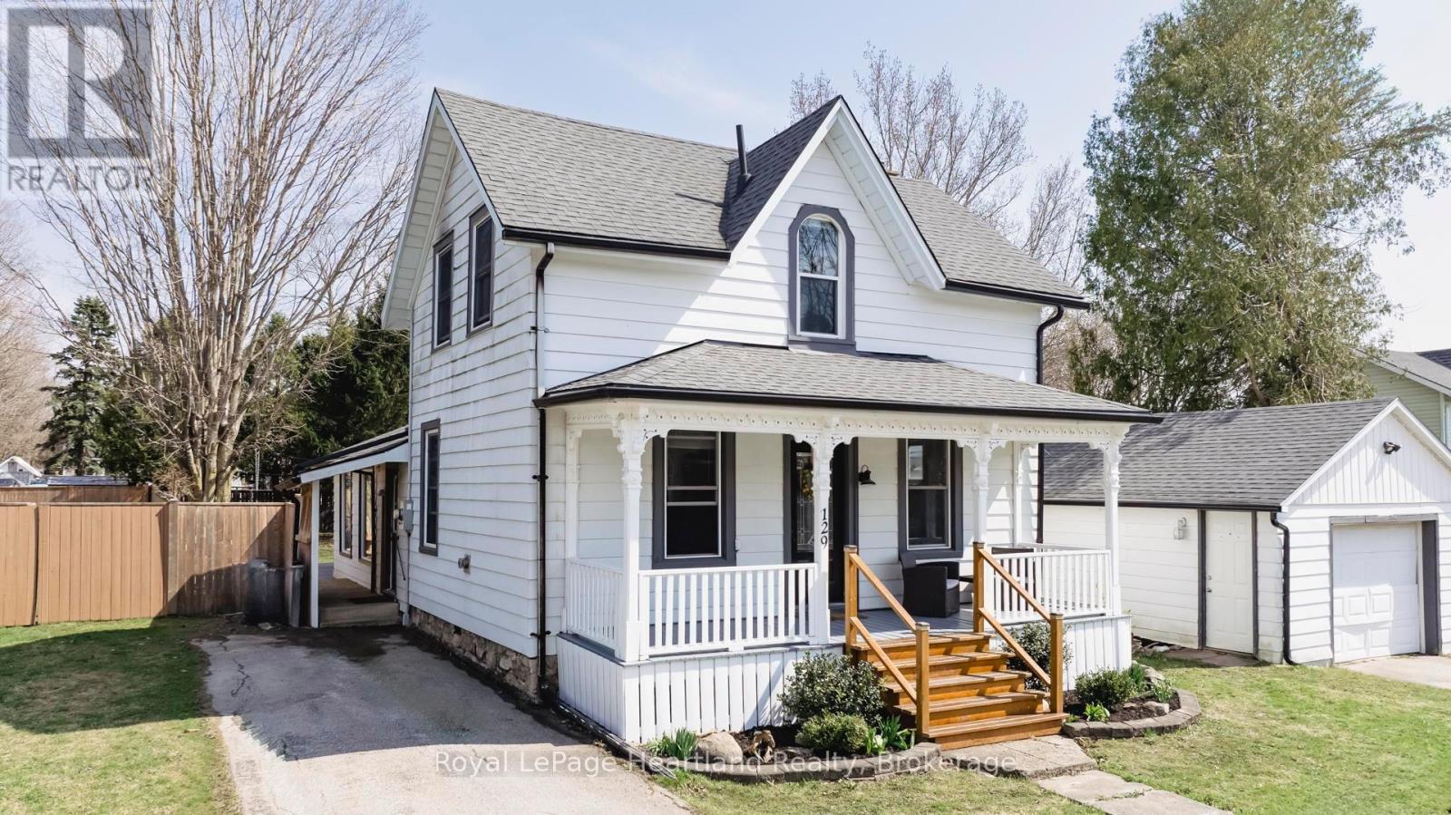 129 Orange Street S, Central Huron, Ontario  N0M 1L0 - Photo 2 - X12101266