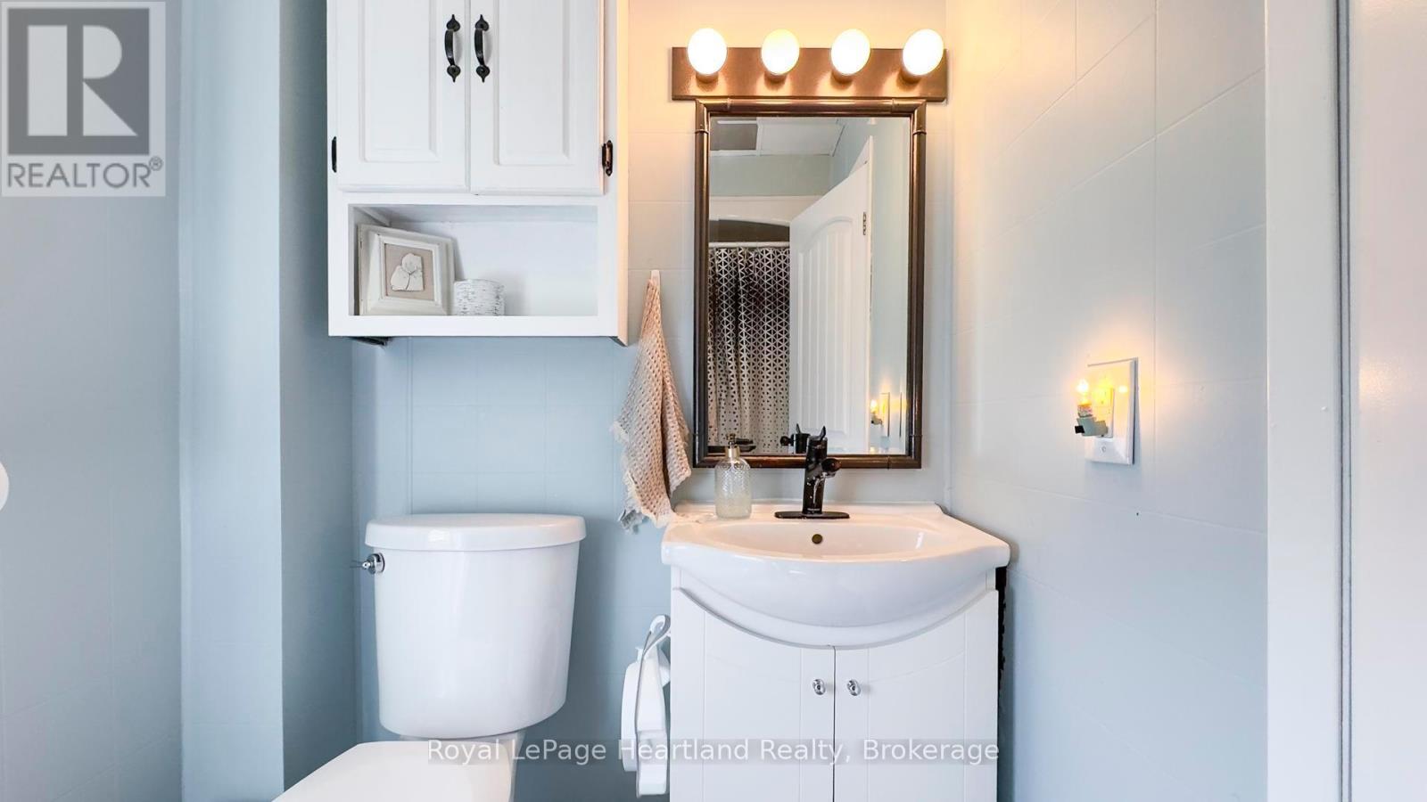 129 Orange Street S, Central Huron, Ontario  N0M 1L0 - Photo 26 - X12101266