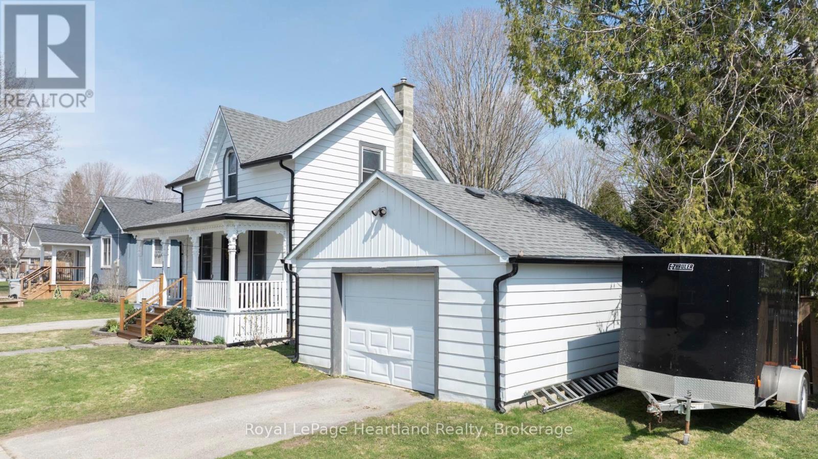 129 Orange Street S, Central Huron, Ontario  N0M 1L0 - Photo 3 - X12101266