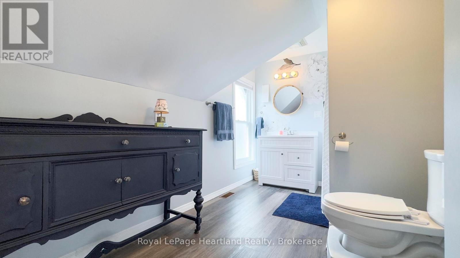 129 Orange Street S, Central Huron, Ontario  N0M 1L0 - Photo 32 - X12101266