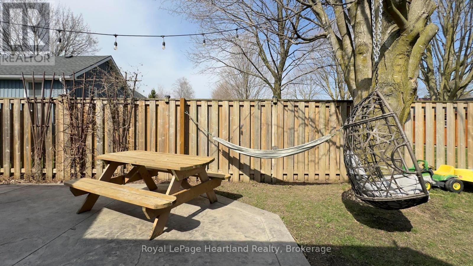 129 Orange Street S, Central Huron, Ontario  N0M 1L0 - Photo 42 - X12101266