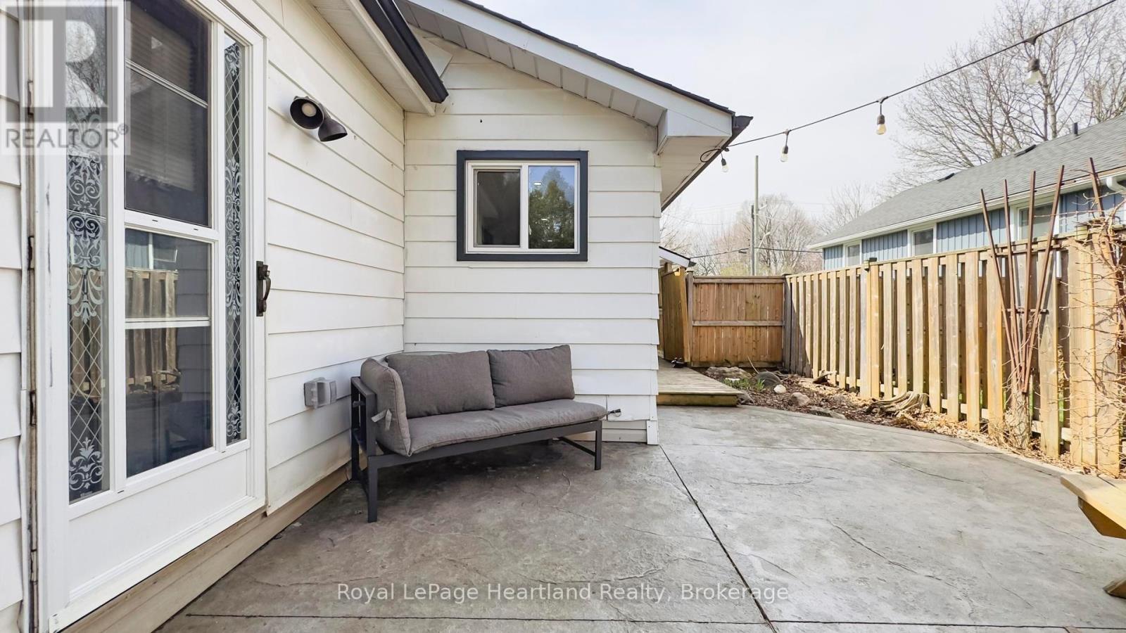 129 Orange Street S, Central Huron, Ontario  N0M 1L0 - Photo 43 - X12101266