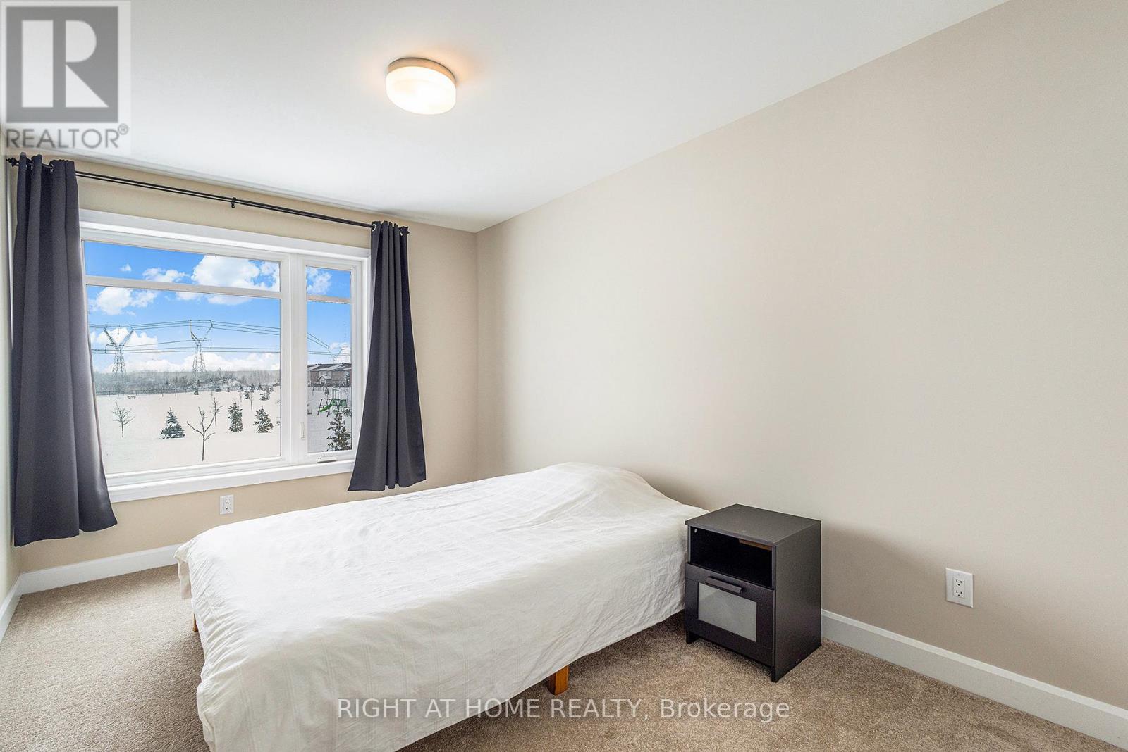 907 Orvieto Way, Ottawa, Ontario  K2S 2L1 - Photo 15 - X12101183