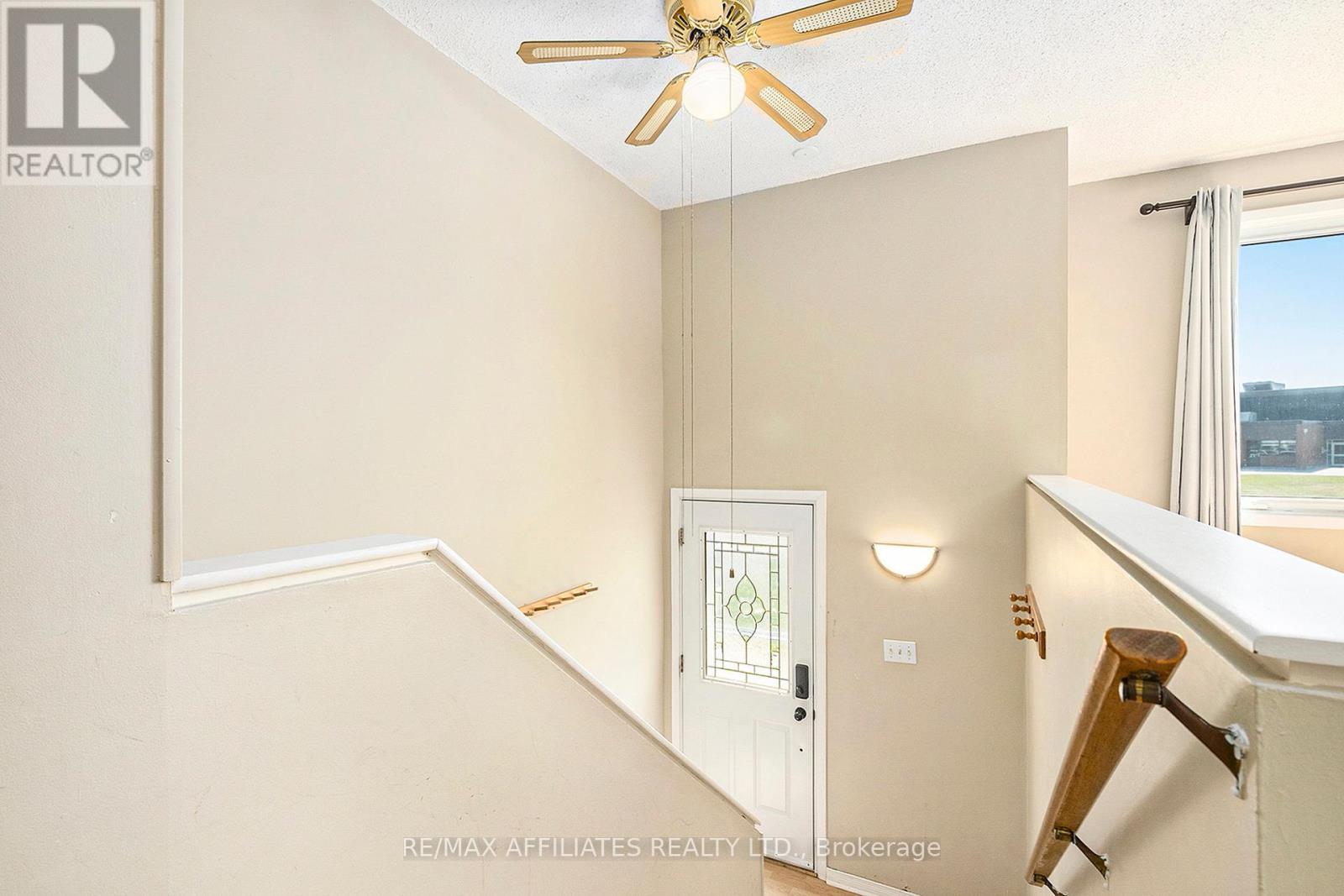 14 Ross Street E, Smiths Falls, Ontario  K7A 4V6 - Photo 5 - X12101255