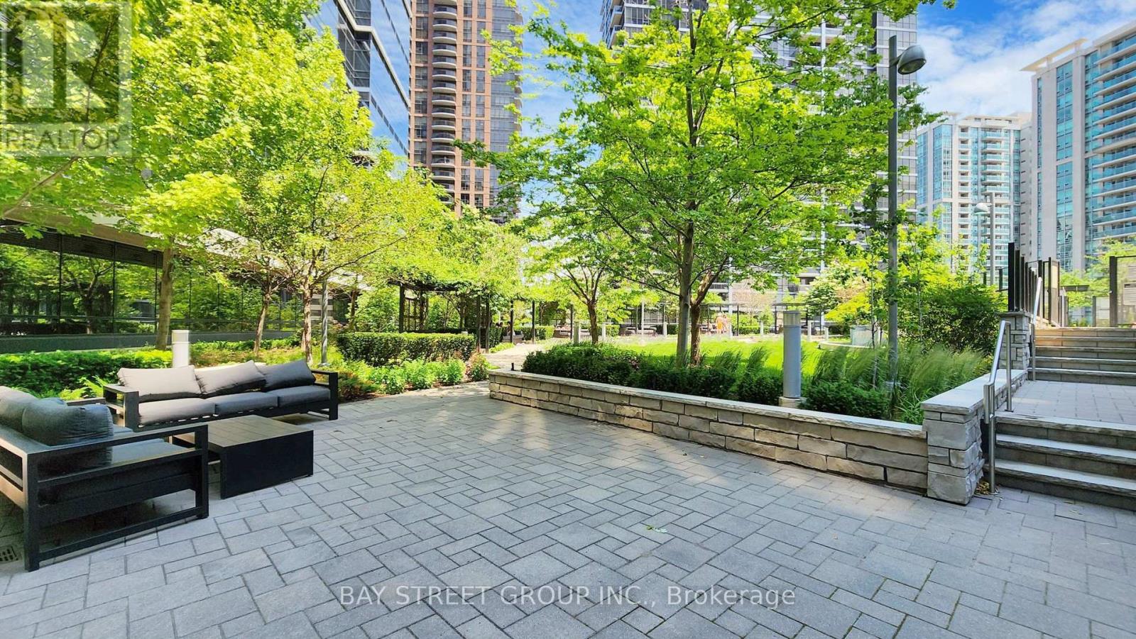 2019 - 5 Sheppard Avenue E, Toronto, Ontario  M2N 2Z8 - Photo 47 - C12101168
