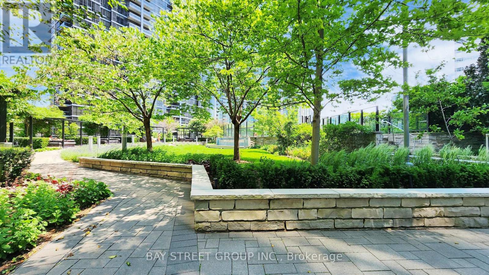 2019 - 5 Sheppard Avenue E, Toronto, Ontario  M2N 2Z8 - Photo 48 - C12101168