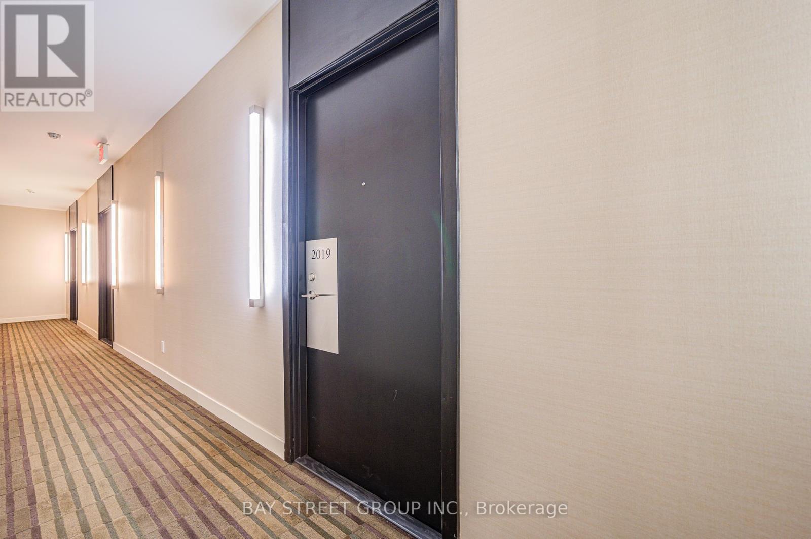 2019 - 5 Sheppard Avenue E, Toronto, Ontario  M2N 2Z8 - Photo 7 - C12101168