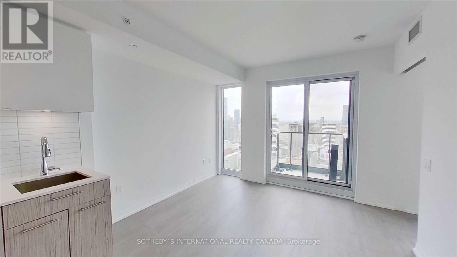 4509 - 251 Jarvis Street, Toronto, Ontario  M5B 0C3 - Photo 5 - C12101211