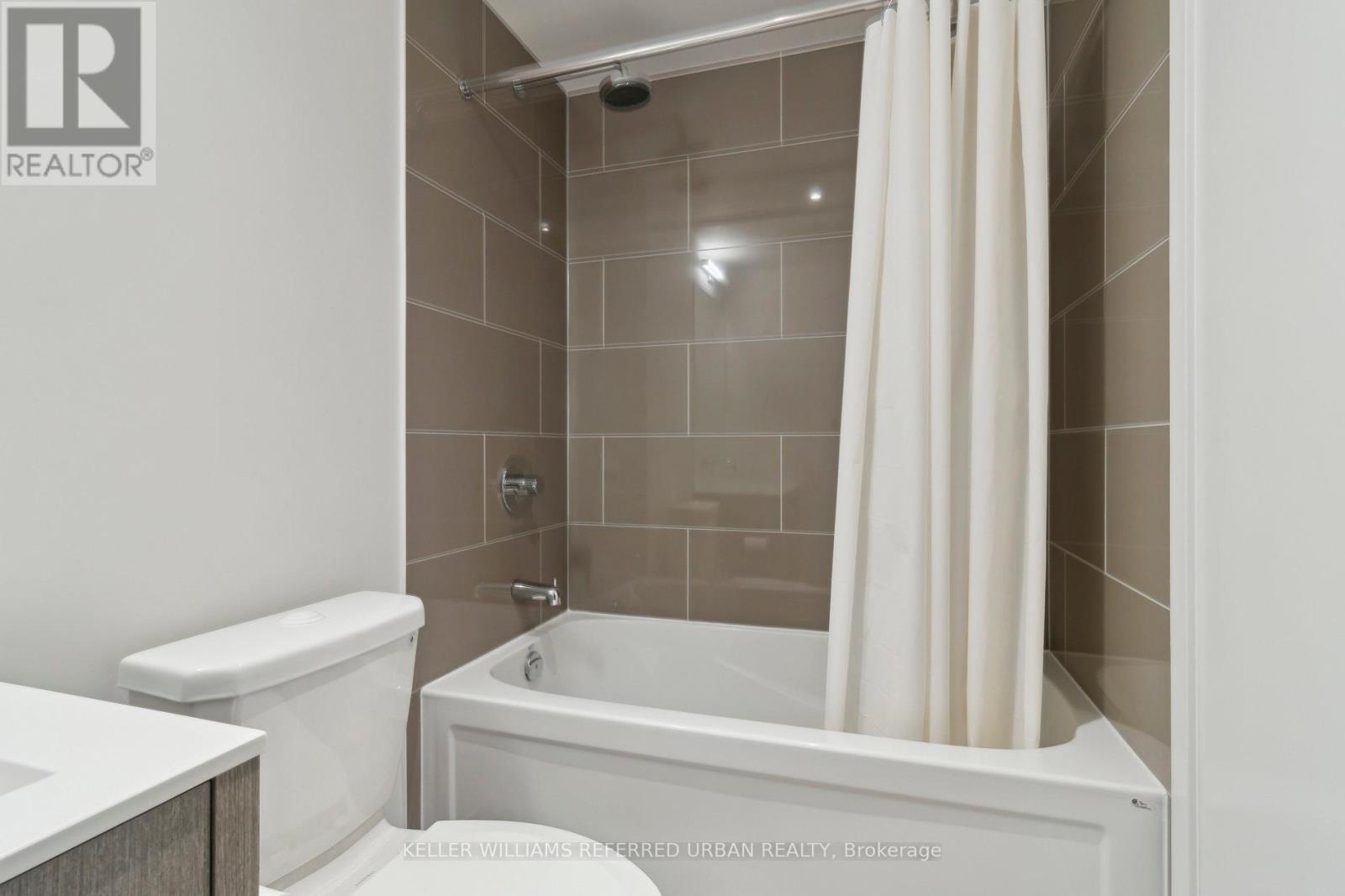 3910 - 100 Harbour Street, Toronto, Ontario  M5J 0B5 - Photo 24 - C12101236