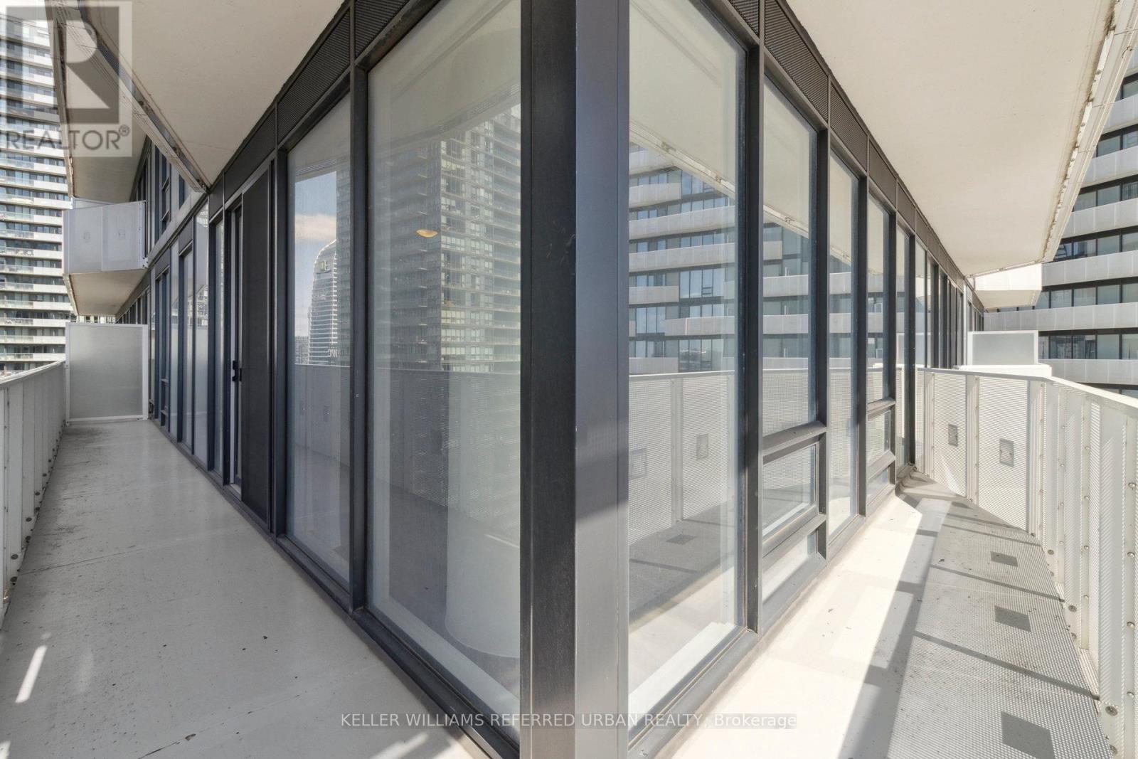 3910 - 100 Harbour Street, Toronto, Ontario  M5J 0B5 - Photo 27 - C12101236