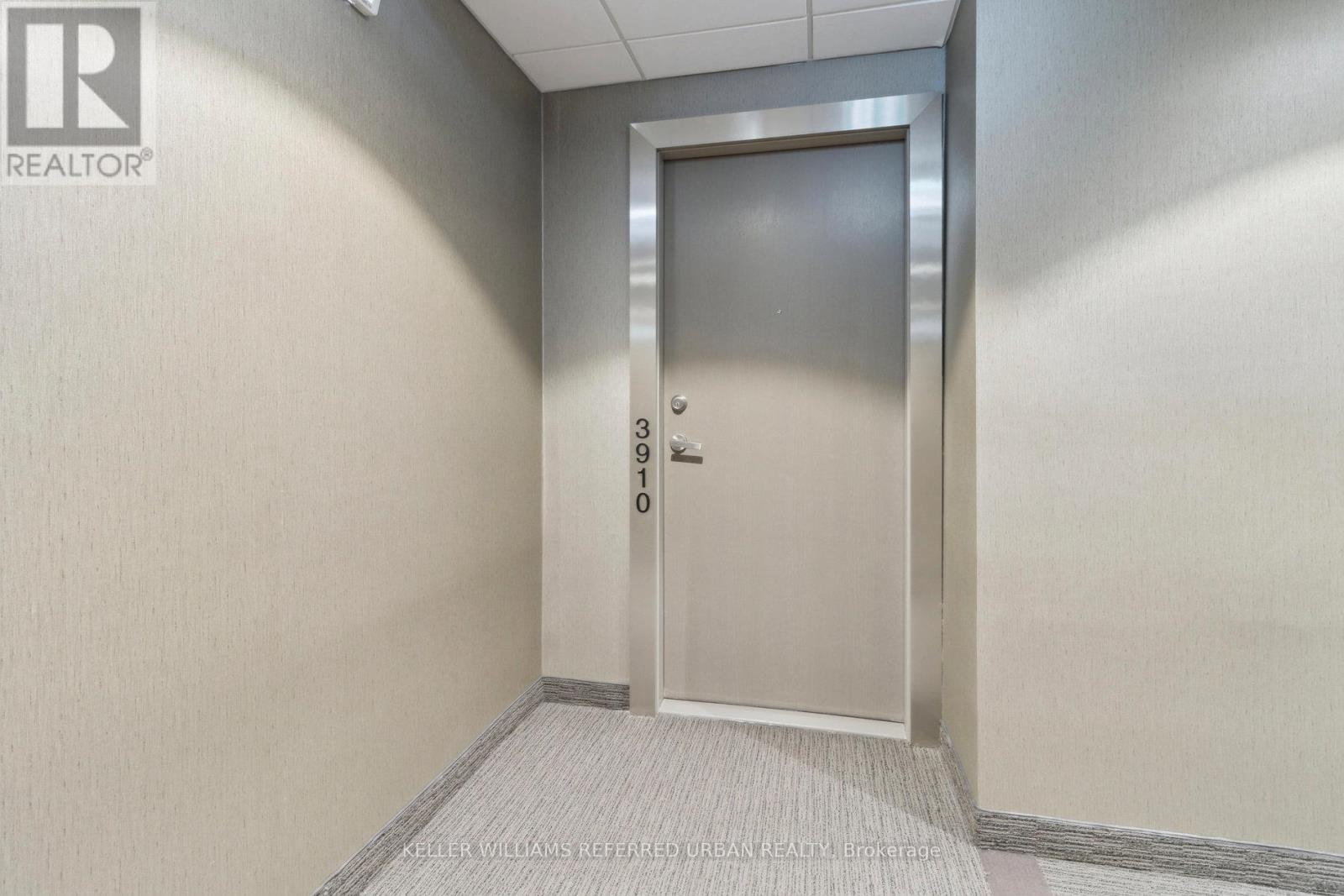 3910 - 100 Harbour Street, Toronto, Ontario  M5J 0B5 - Photo 9 - C12101236