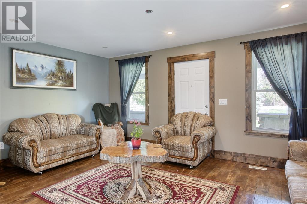 Property at 641 ROAD 3 image 5