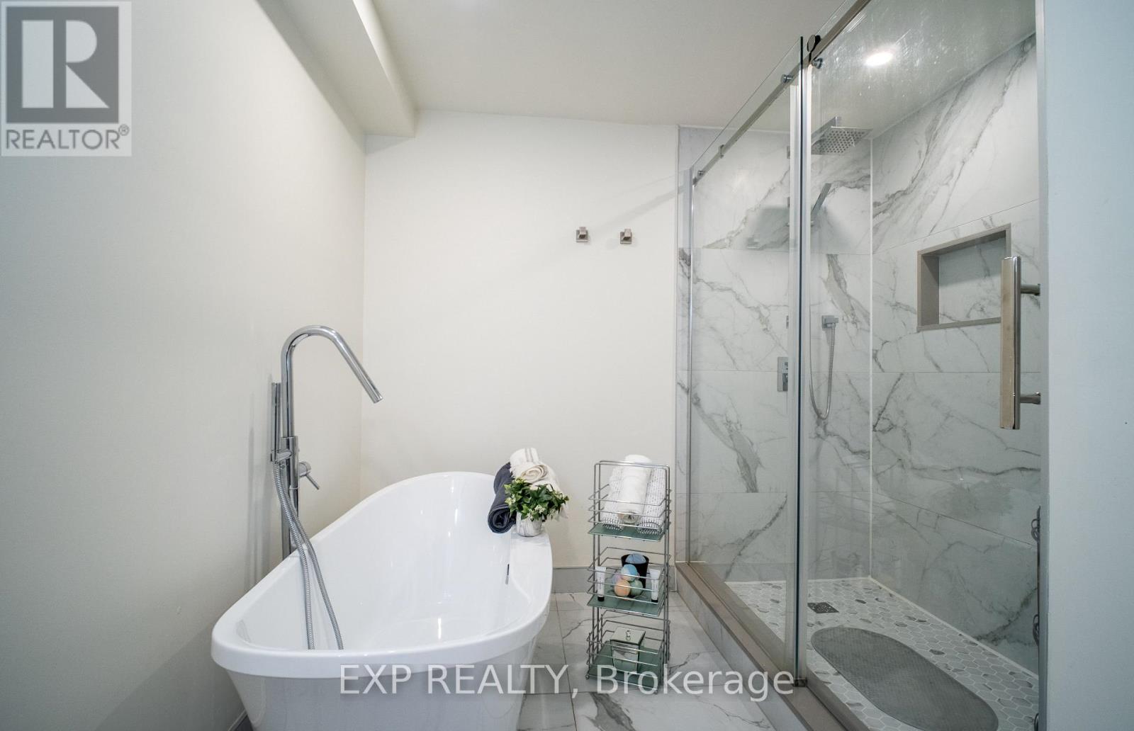 803 Beatrice Street E, Oshawa, Ontario  L1K 2H8 - Photo 29 - E12101189