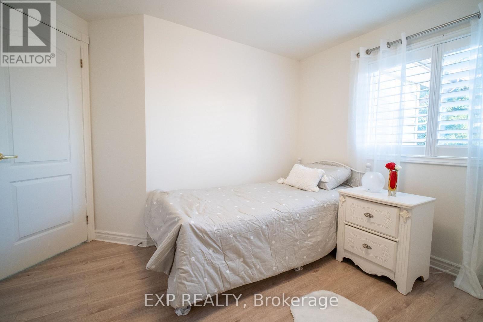 803 Beatrice Street E, Oshawa, Ontario  L1K 2H8 - Photo 38 - E12101189