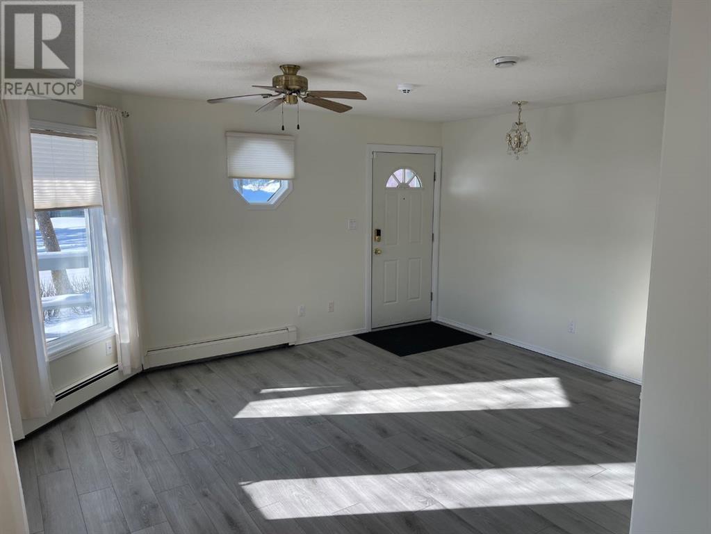 A, 4821 54 Street, Camrose, Alberta  T4V 2A3 - Photo 9 - A2208435
