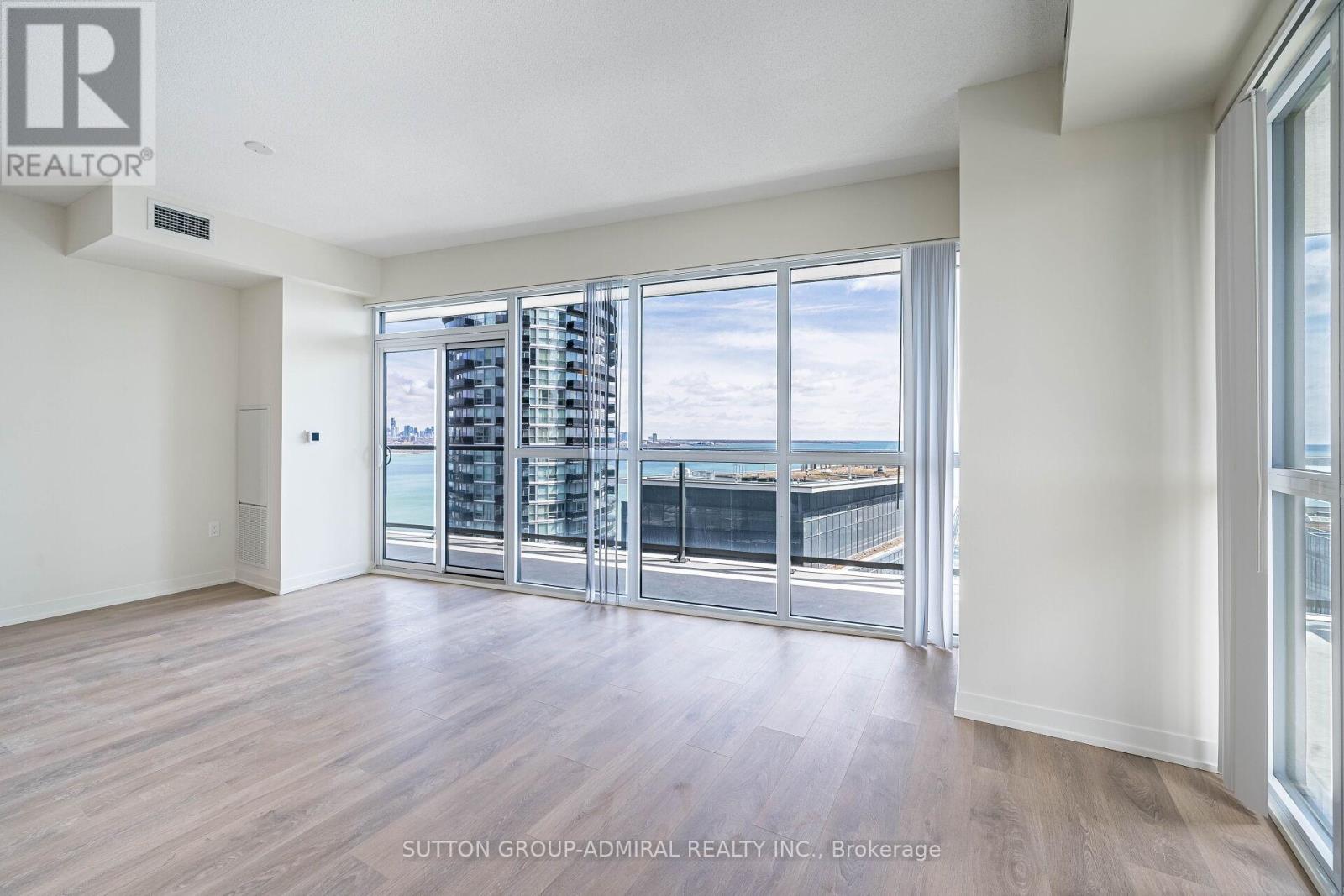 2205 - 38 Annie Craig Drive, Toronto, Ontario  M8V 0A8 - Photo 13 - W12101164