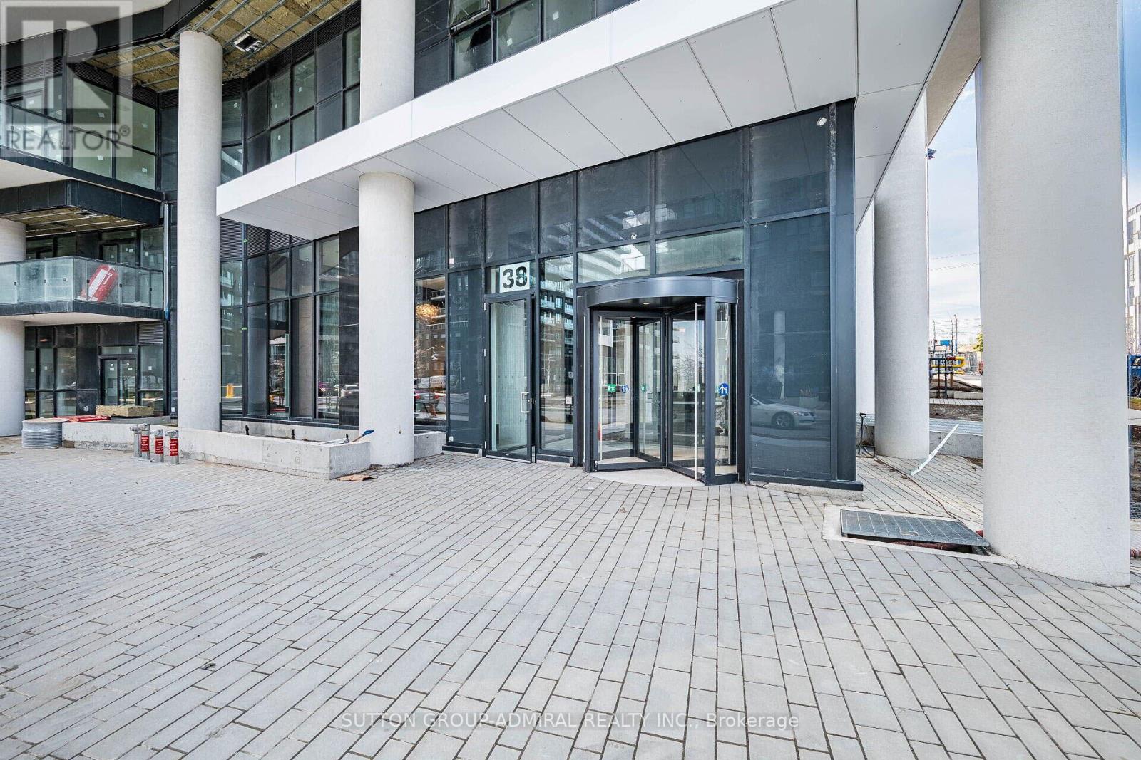 2205 - 38 Annie Craig Drive, Toronto, Ontario  M8V 0A8 - Photo 2 - W12101164