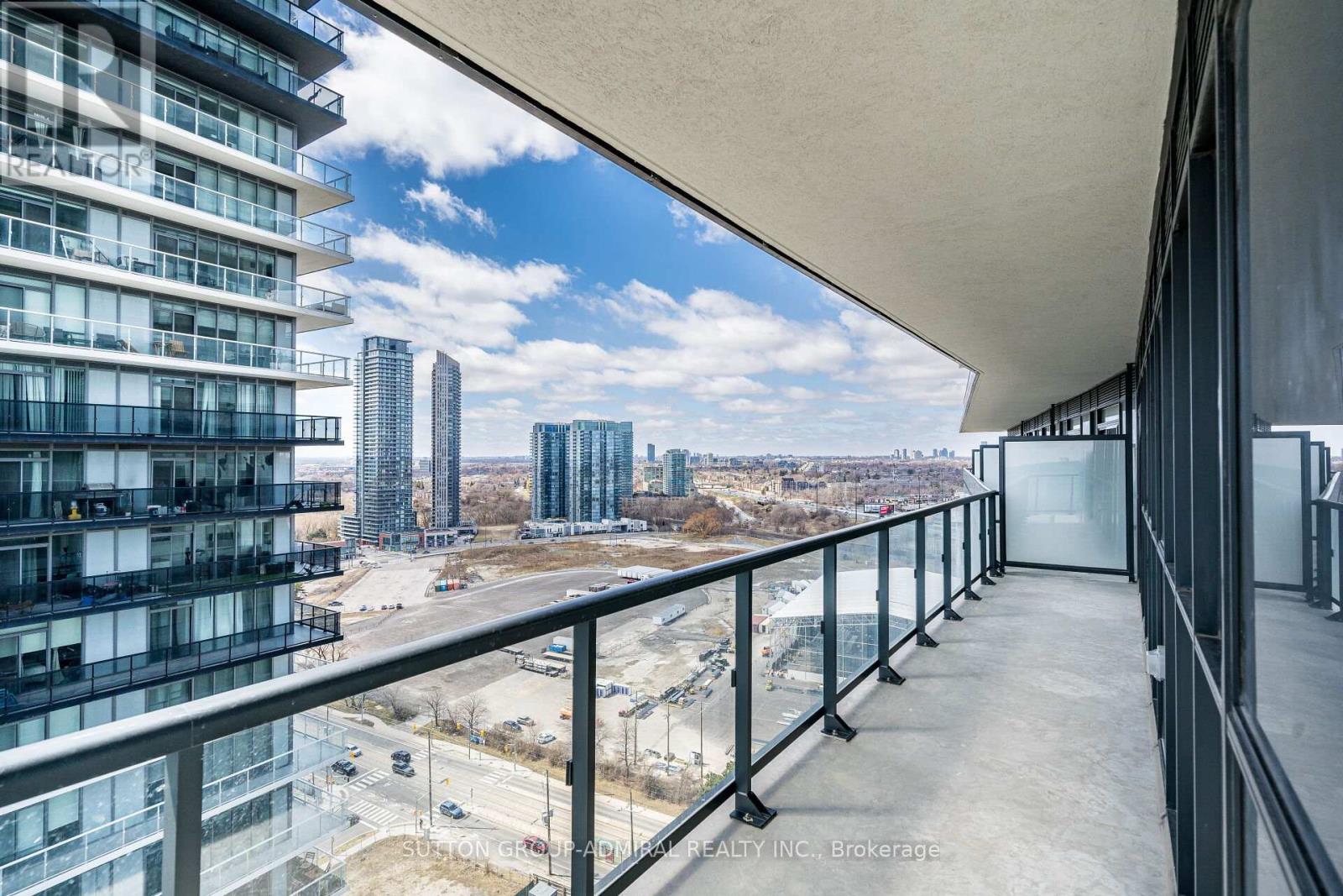 2205 - 38 Annie Craig Drive, Toronto, Ontario  M8V 0A8 - Photo 32 - W12101164