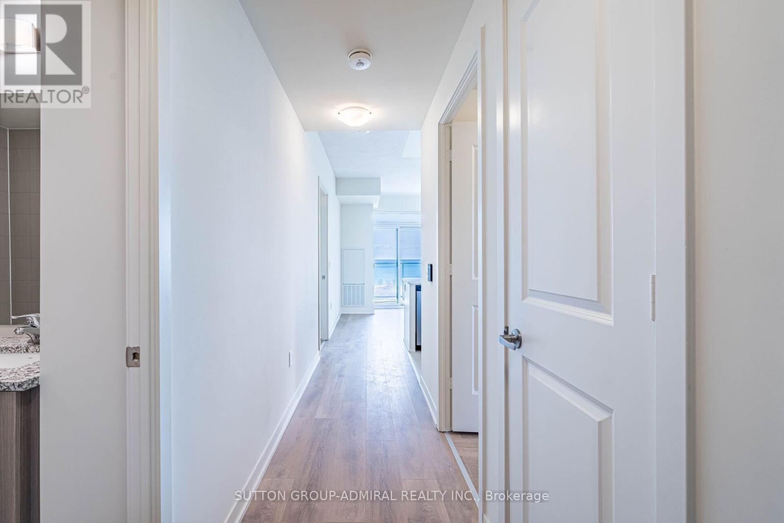 2205 - 38 Annie Craig Drive, Toronto, Ontario  M8V 0A8 - Photo 7 - W12101164