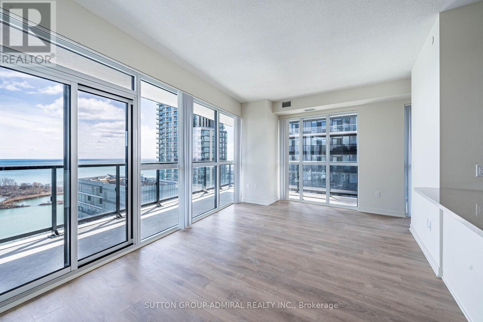 2205 - 38 Annie Craig Drive, Toronto, Ontario  M8V 0A8 - Photo 8 - W12101164