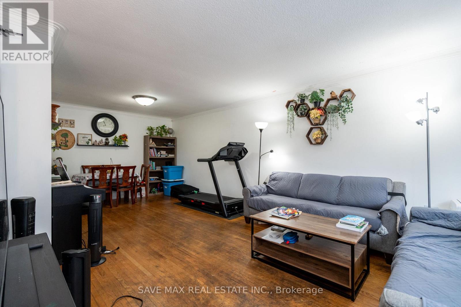 Property at 437 REVUS AVENUE image 5