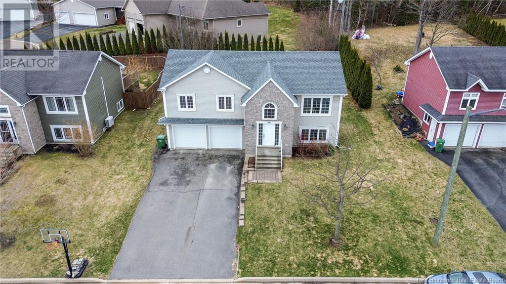 Property at 215 Talisman Crescent image 2