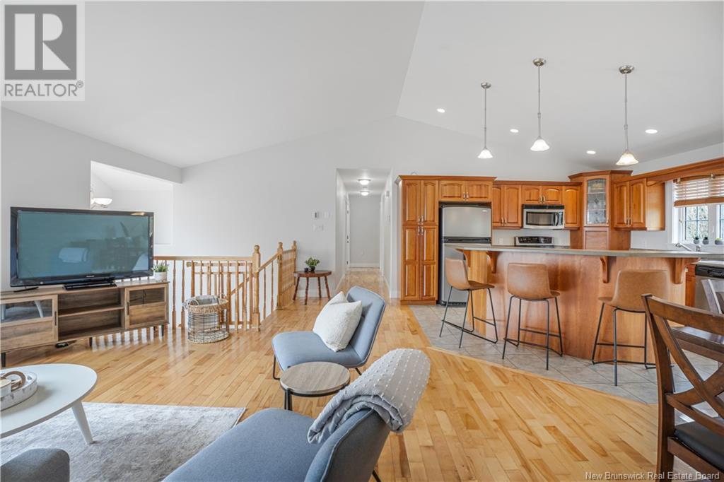 Property at 215 Talisman Crescent image 3
