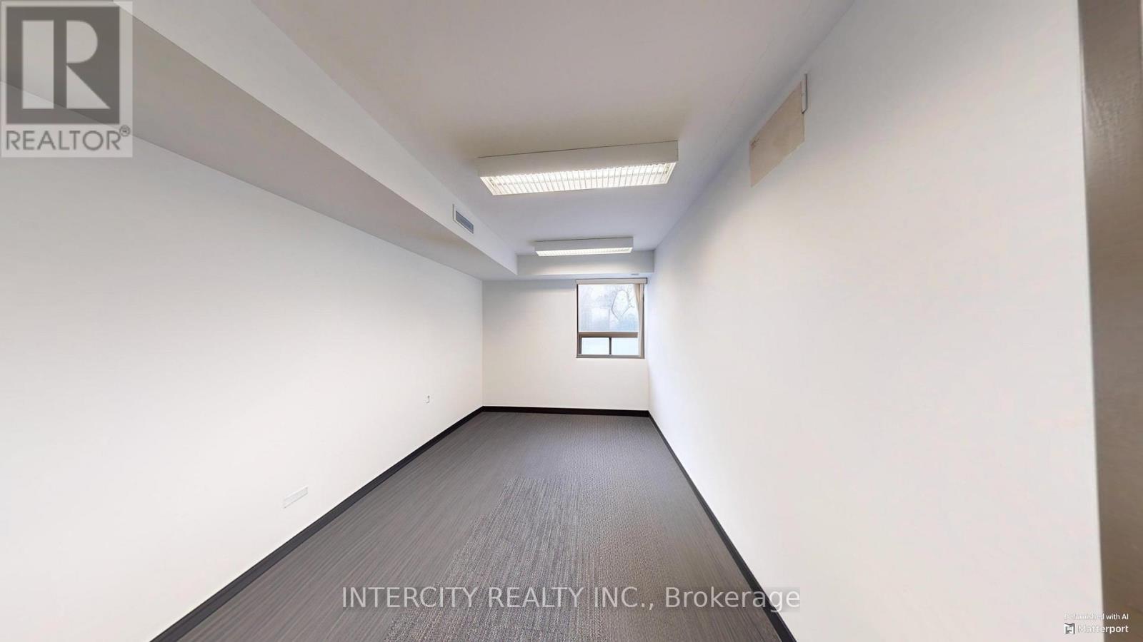 2nd Flr - 627 Bloor Street W, Toronto, Ontario  M6G 1K8 - Photo 24 - C10441996