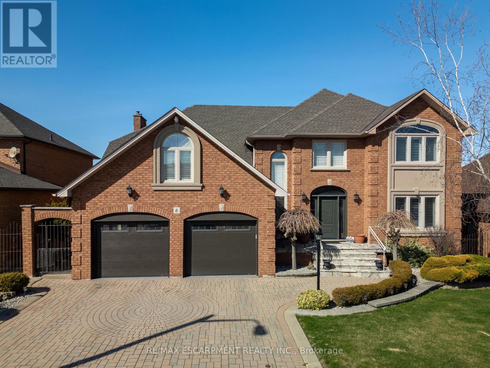 Property at 6 EMBASSY DRIVE image 2