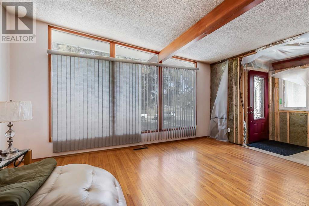 Property at 1515 24 Avenue NW image 3