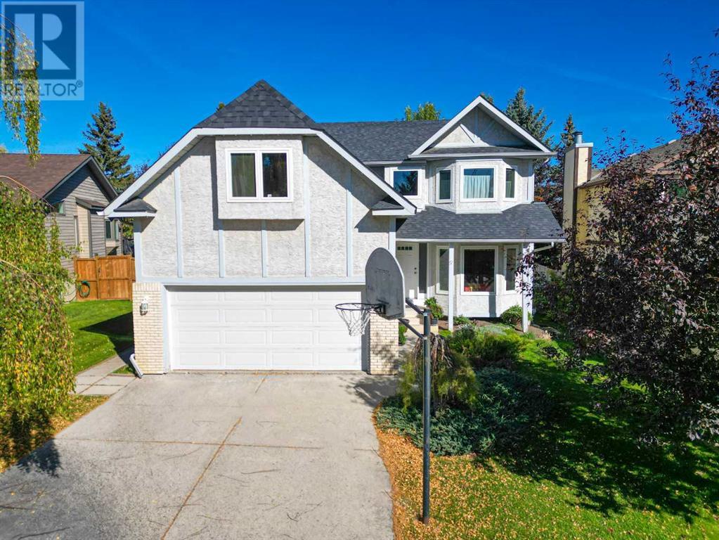 Property at 8 Edgeridge Way NW image 1