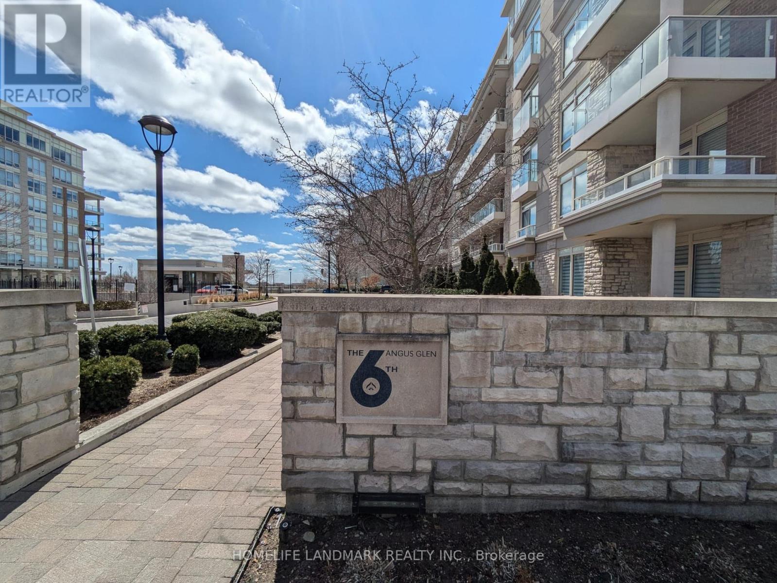 507 - 15 Stollery Pond Crescent, Markham, Ontario  L6C 0Y1 - Photo 1 - N12006422