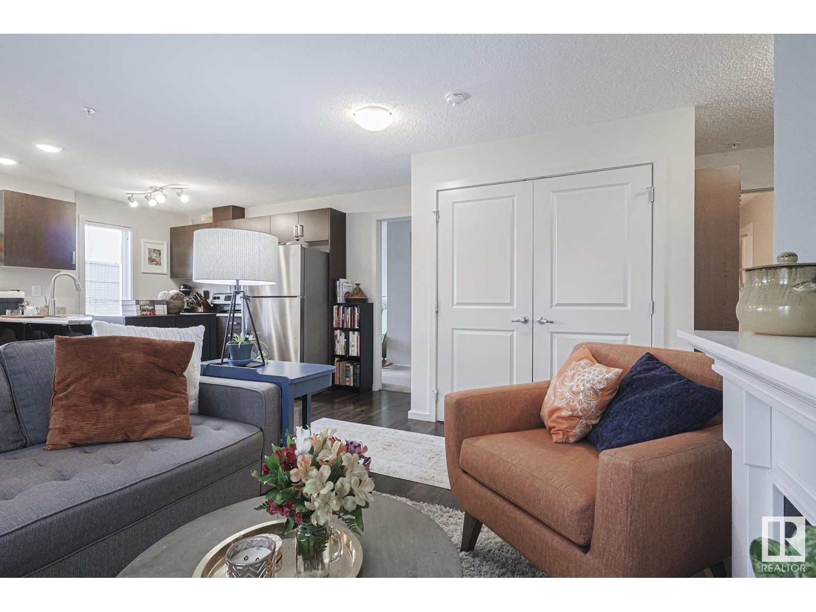 Property at #135 5515 7 AV SW image 5