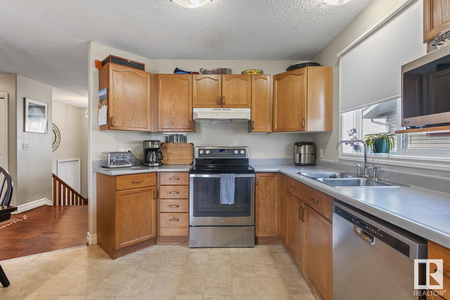 5427 56 St, Cold Lake, Alberta  T9M 1R4 - Photo 9 - E4432455
