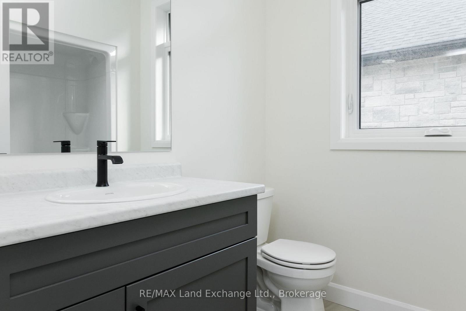 366 Mclean Crescent, Saugeen Shores, Ontario  N0H 2C3 - Photo 14 - X11941838
