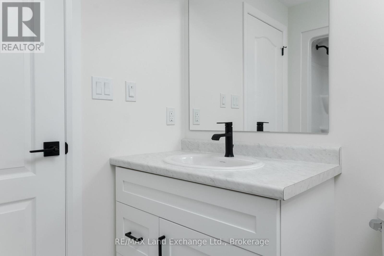 366 Mclean Crescent, Saugeen Shores, Ontario  N0H 2C3 - Photo 24 - X11941838