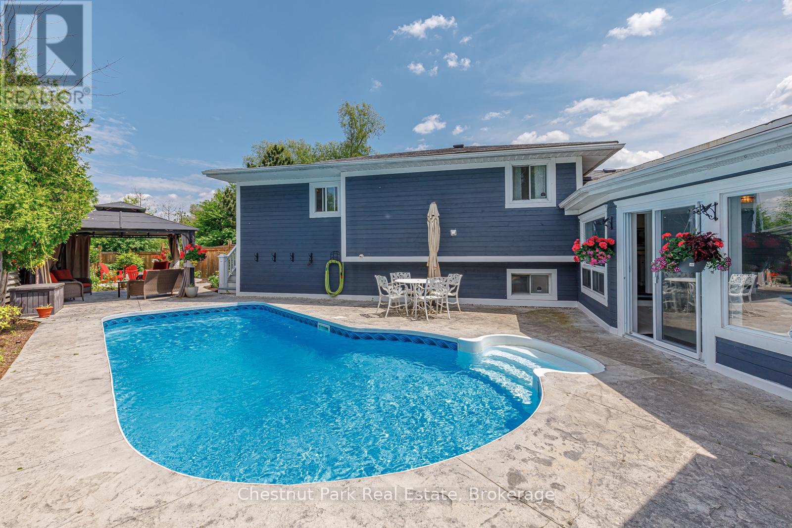4 Harben Court, Collingwood, Ontario  L9Y 4L8 - Photo 40 - S12101292