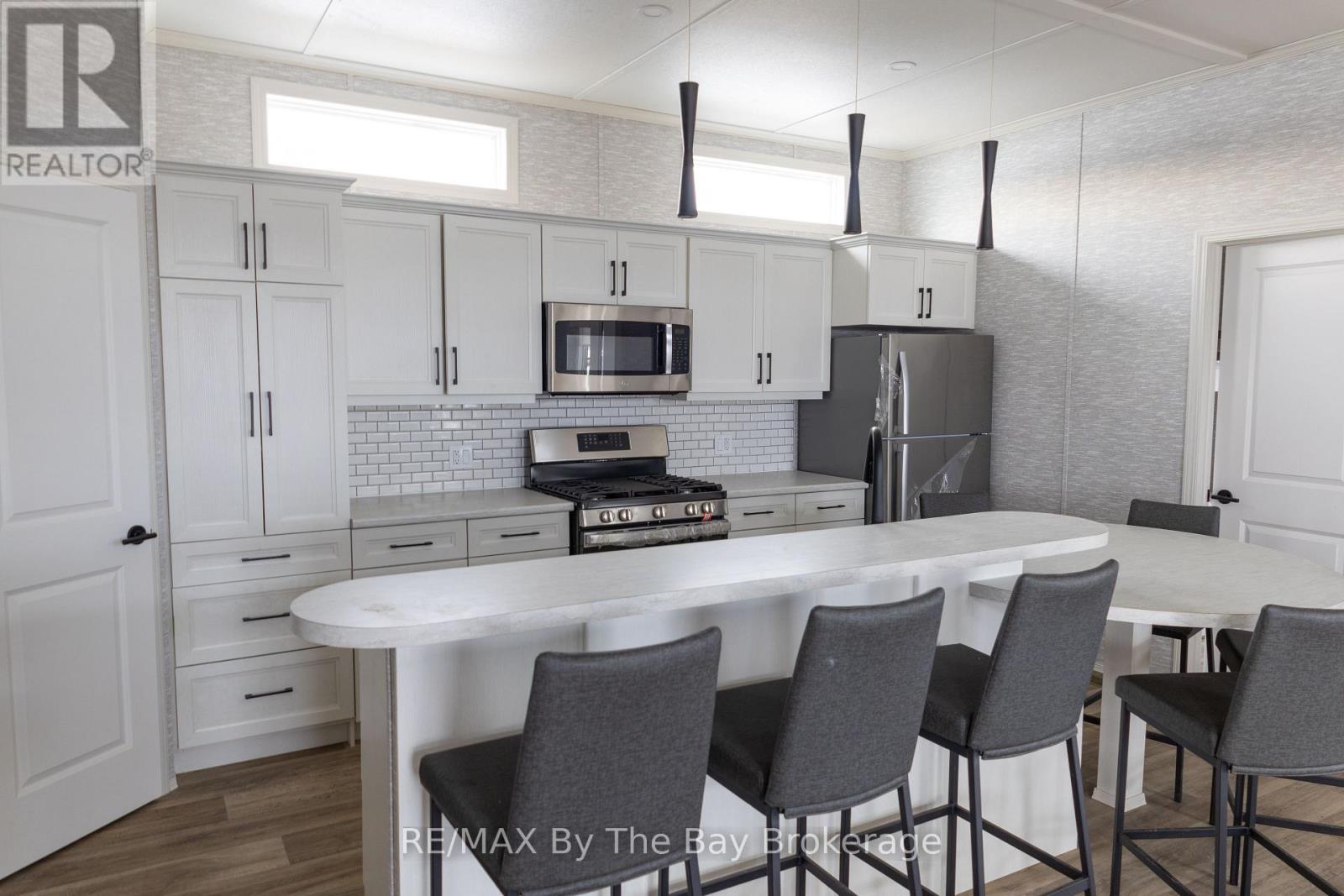 60 - 3282 Ogdens Beach Road, Tay, Ontario  L9S 2K6 - Photo 5 - S12101383