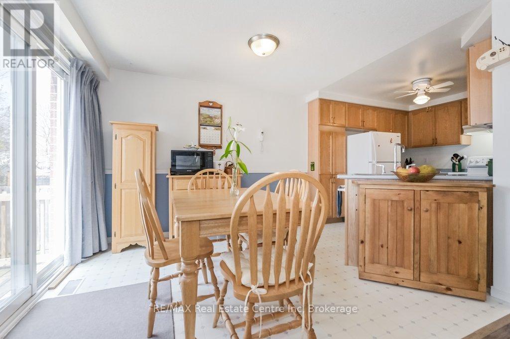141 Tait Crescent, Centre Wellington, Ontario  N1M 3P5 - Photo 13 - X12101304