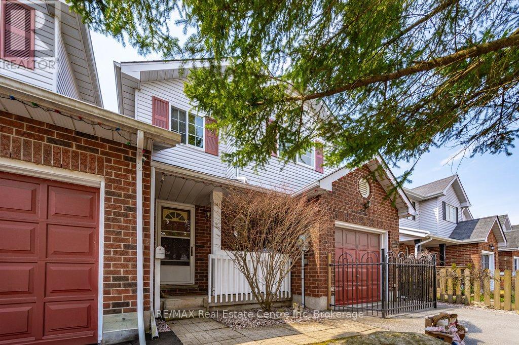 141 Tait Crescent, Centre Wellington, Ontario  N1M 3P5 - Photo 3 - X12101304