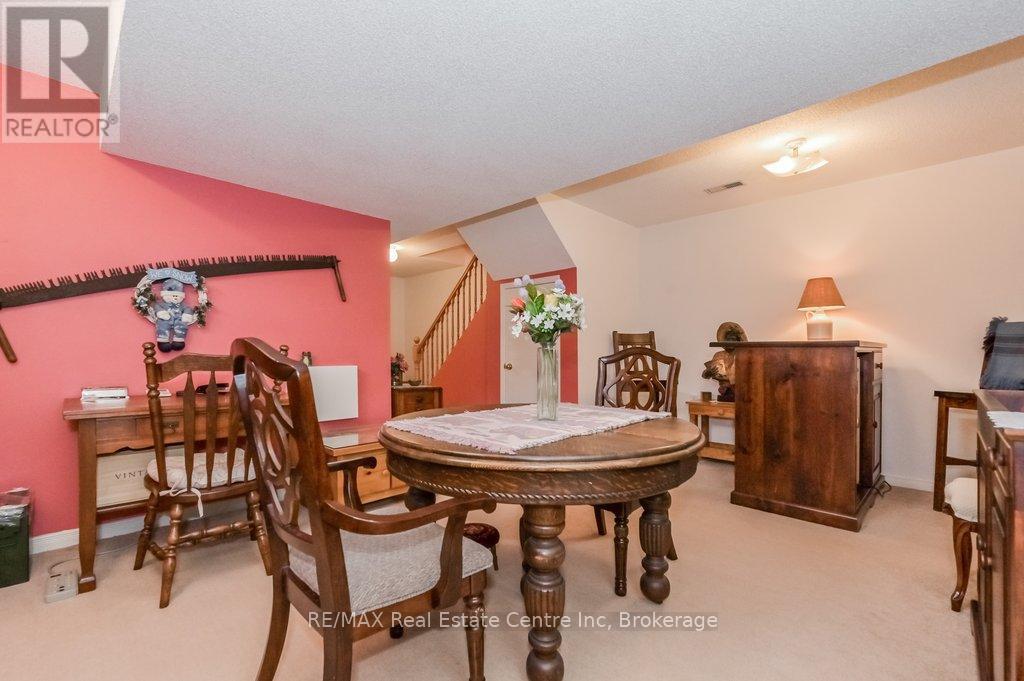 141 Tait Crescent, Centre Wellington, Ontario  N1M 3P5 - Photo 30 - X12101304