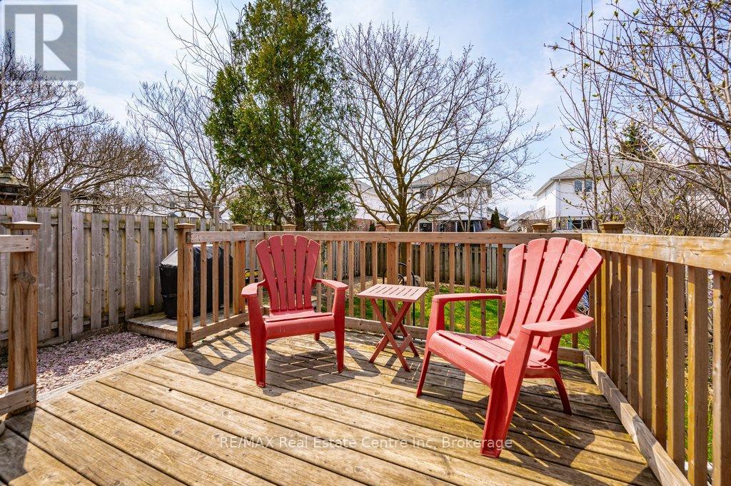 141 Tait Crescent, Centre Wellington, Ontario  N1M 3P5 - Photo 36 - X12101304